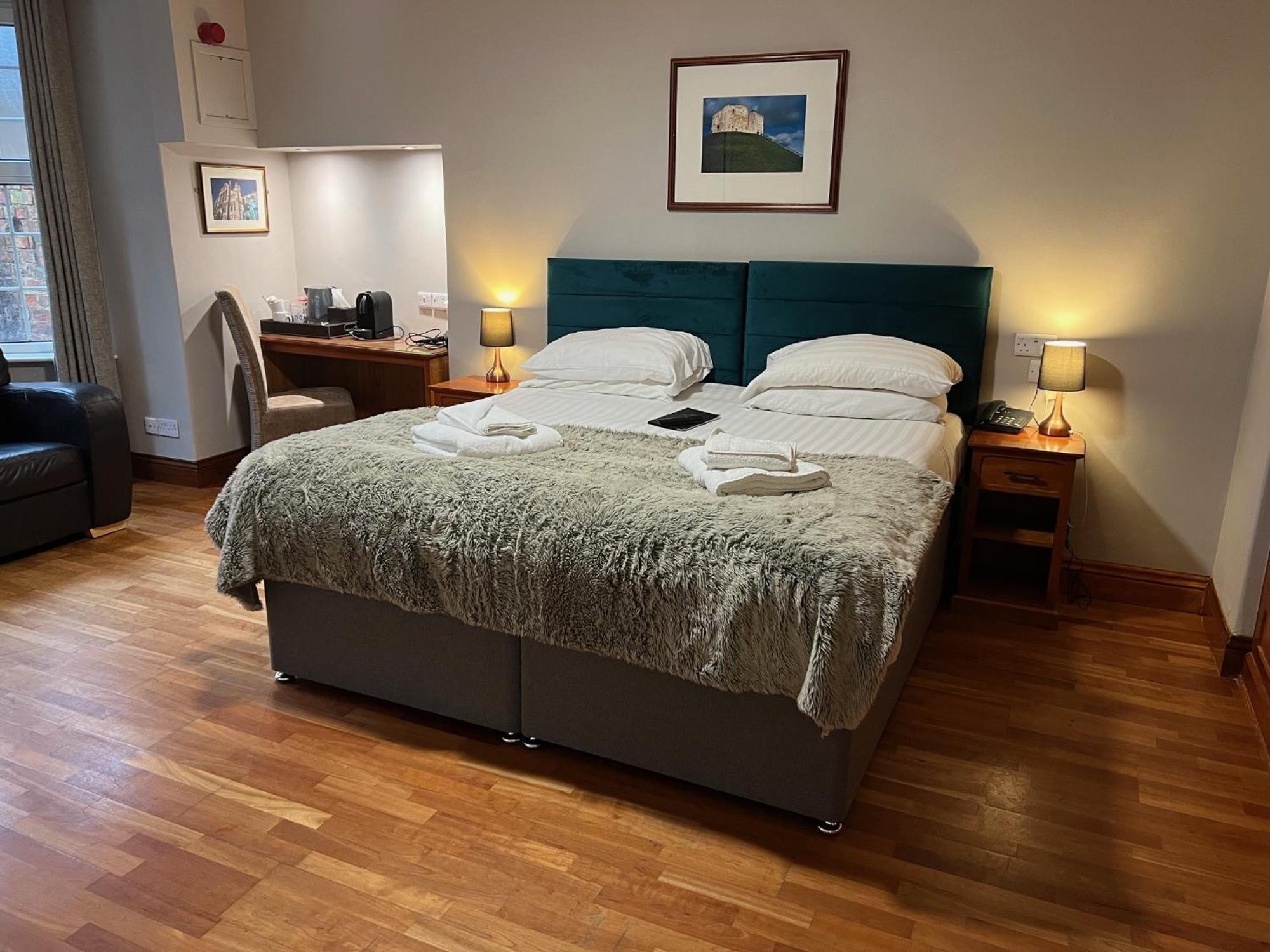 יורק Hedley House Hotel & Apartments מראה חיצוני תמונה